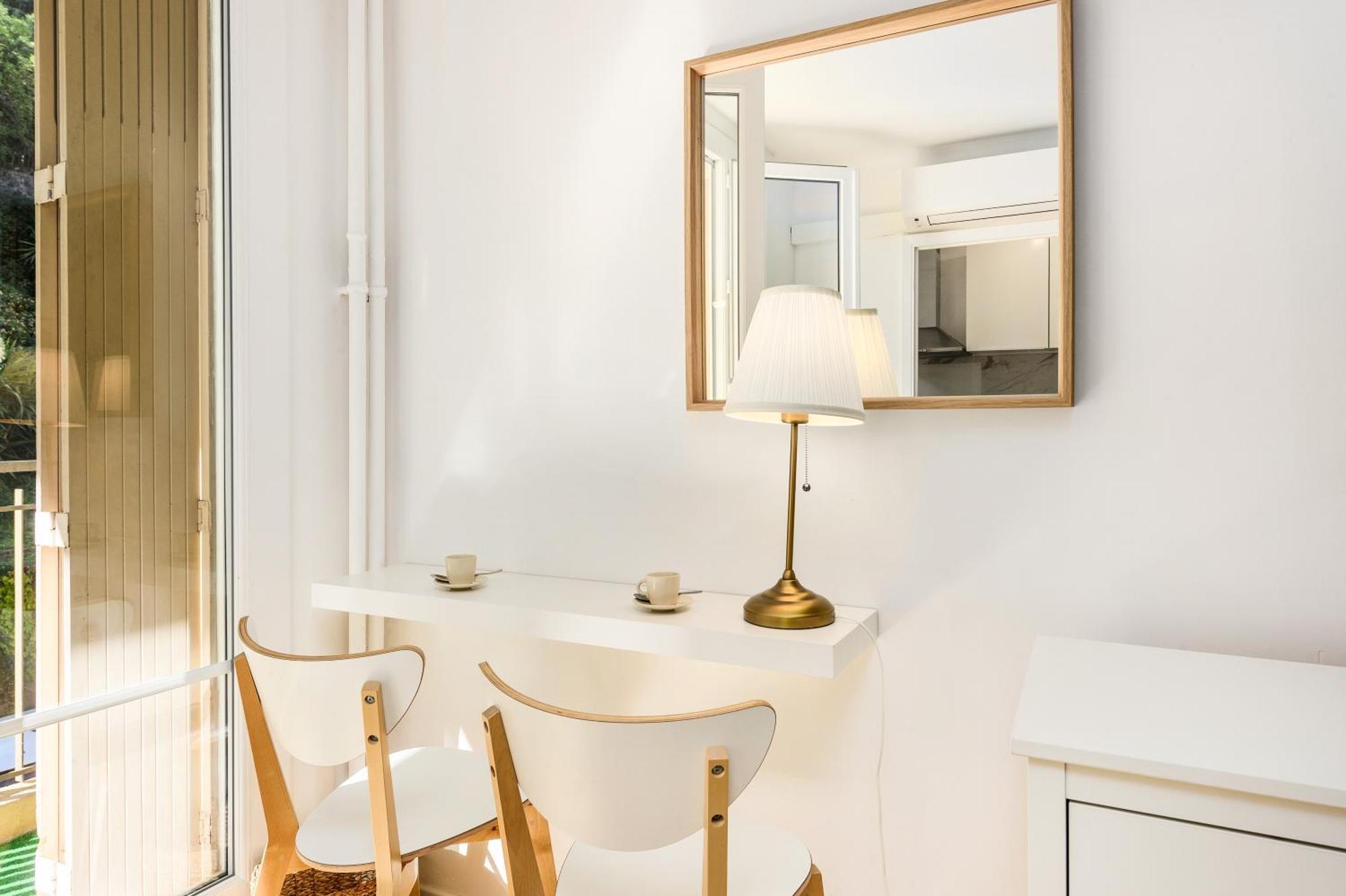 Studio Moderne Μεντόν Εξωτερικό φωτογραφία